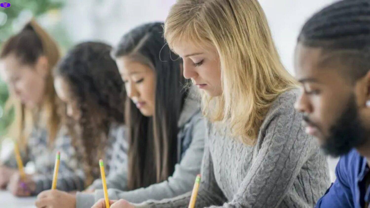 roup of focused students taking an English certification test, symbolizing preparation and commitment to achieving language proficiency at English Class CDMX.